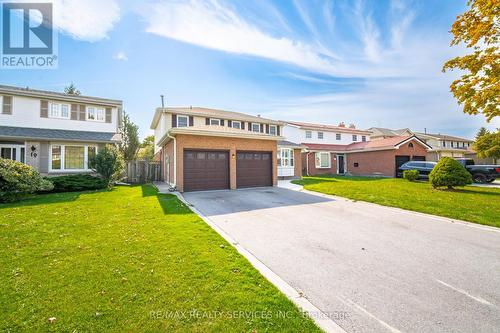 17 Macdougall Drive, Brampton, ON - Outdoor With Facade