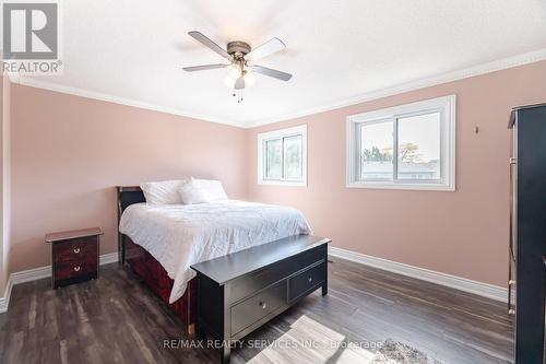 17 Macdougall Drive, Brampton, ON - Indoor Photo Showing Bedroom