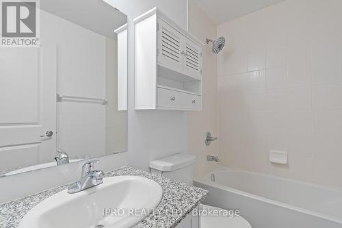 10 - 869 Wilson Avenue, Toronto, ON - Indoor Photo Showing Bathroom