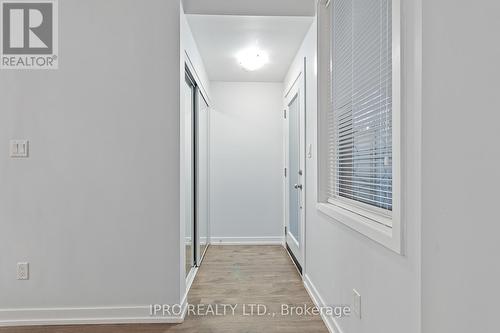 10 - 869 Wilson Avenue, Toronto, ON -  Photo Showing Other Room