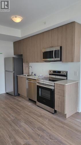 503 - 490 Gordon Krantz Avenue, Milton, ON - Indoor Photo Showing Kitchen