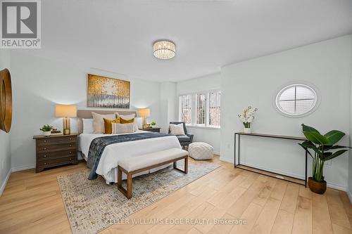 2237 Braeswood Lane, Burlington, ON - Indoor Photo Showing Bedroom