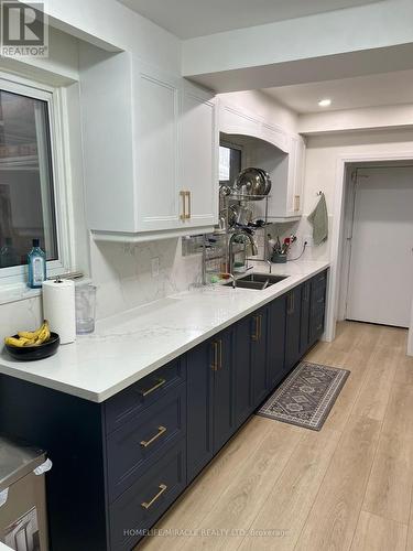 17 Seguin Court, Toronto, ON - Indoor Photo Showing Kitchen With Double Sink