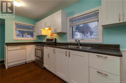 35-37 John T. Mcmillan Avenue, Saint John, NB - Indoor Photo Showing Kitchen With Double Sink