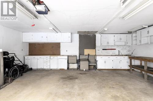 1294 Wellington St E, Sault Ste. Marie, ON - Indoor Photo Showing Garage