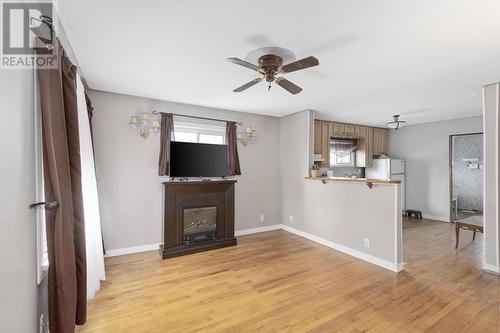 1294 Wellington St E, Sault Ste. Marie, ON - Indoor Photo Showing Living Room With Fireplace