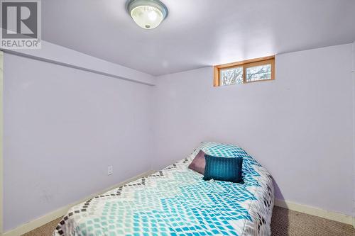 1171 1St Avenue, Fernie, BC - Indoor Photo Showing Living Room