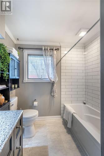 194 Canada Drive, St. John'S, NL - Indoor Photo Showing Bathroom