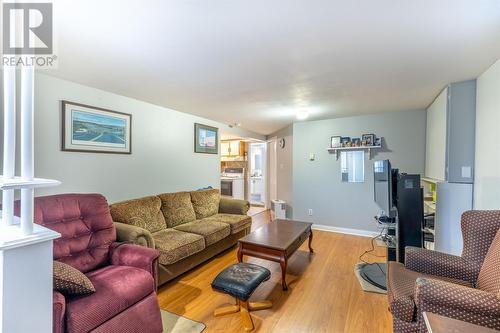 194 Canada Drive, St. John'S, NL - Indoor Photo Showing Living Room