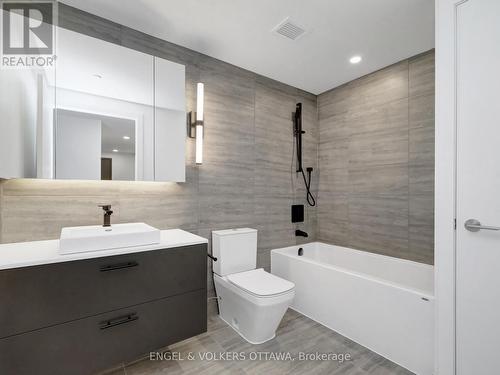 318 - 10 James Street, Ottawa, ON - Indoor Photo Showing Bathroom