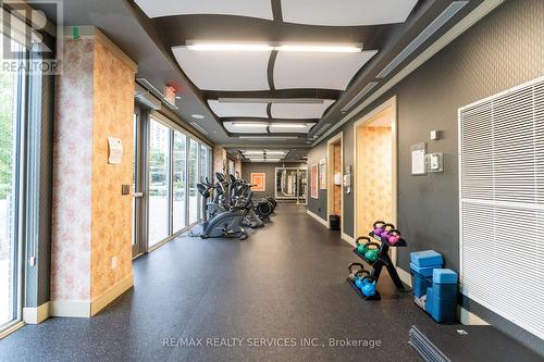 1305 - 18 Graydon Hall Drive, Toronto, ON - Indoor Photo Showing Gym Room