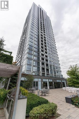 1305 - 18 Graydon Hall Drive, Toronto, ON - Outdoor With Facade