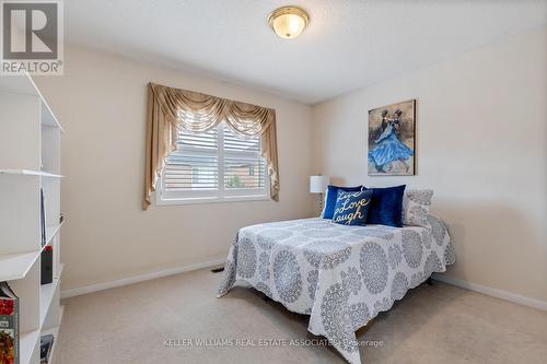 3949 Mayla Drive, Mississauga, ON - Indoor Photo Showing Bedroom