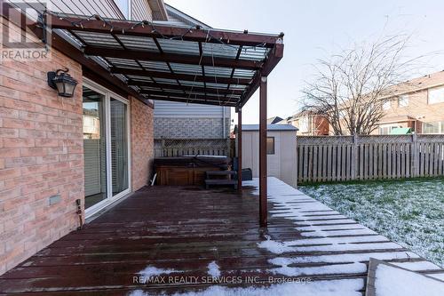 975 Kennedy Circle, Milton, ON - Outdoor