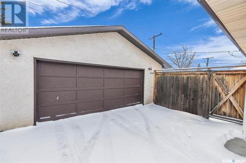 39 Coldwell Road, Regina, SK - Outdoor With Exterior