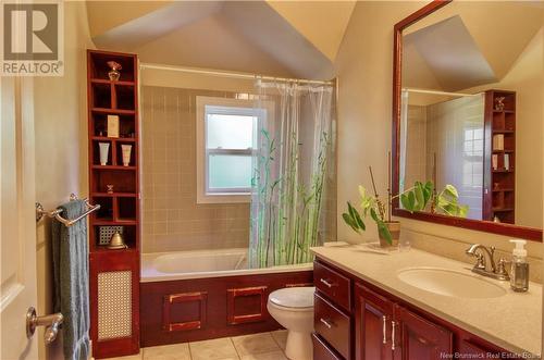 3218 Rothesay Road, Rothesay, NB - Indoor Photo Showing Bathroom