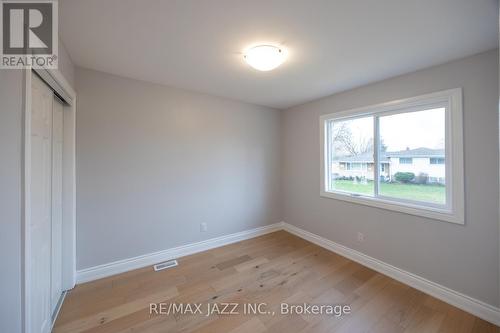 Main - 685 Emerson Avenue, Oshawa (Donevan), ON - Indoor Photo Showing Other Room