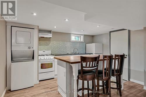 891 Ford Street, Peterborough (Monaghan), ON - Indoor Photo Showing Kitchen