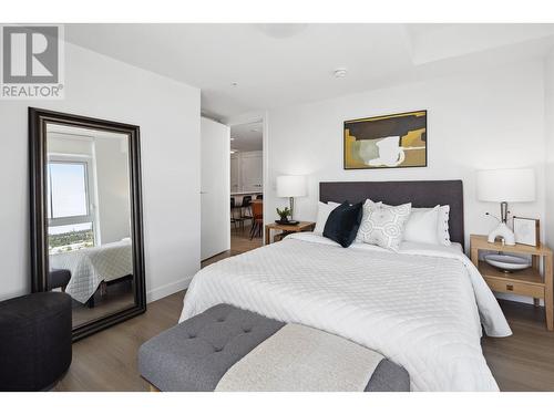 1806 618 Carnarvon Street, New Westminster, BC - Indoor Photo Showing Bedroom