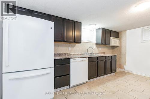 9 Coles Street, Barrie, ON - Indoor Photo Showing Kitchen With Double Sink