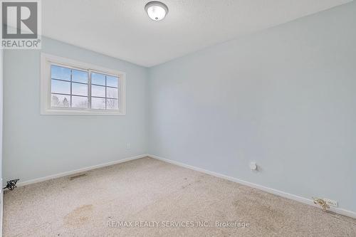 40 Crenshaw Court, Brampton, ON - Indoor Photo Showing Other Room