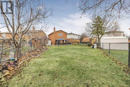 40 Crenshaw Court, Brampton, ON - Outdoor