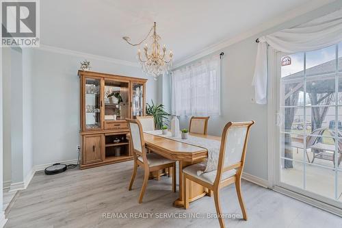 40 Crenshaw Court, Brampton, ON - Indoor Photo Showing Dining Room