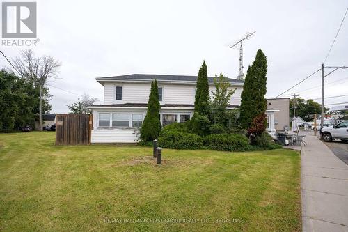 3244 County 41 Road, Greater Napanee, ON - Outdoor