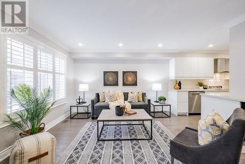 3 Delight Way, Whitby, ON - Indoor Photo Showing Living Room