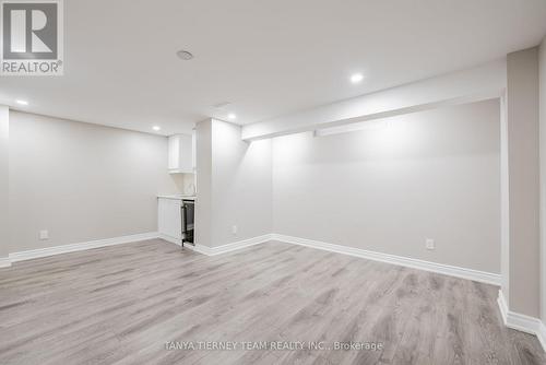 3 Delight Way, Whitby, ON - Indoor Photo Showing Other Room