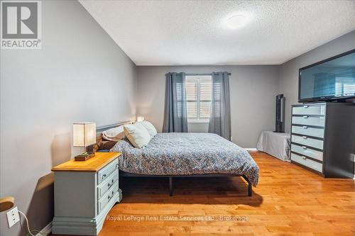 2159 White Dove Circle, Oakville (West Oak Trails), ON - Indoor Photo Showing Bedroom