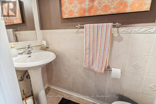 2159 White Dove Circle, Oakville (West Oak Trails), ON - Indoor Photo Showing Bathroom