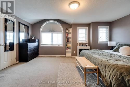 901 Copper Leaf Crescent, Kitchener, ON - Indoor Photo Showing Bedroom