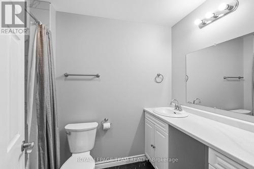 227 Roberta Crescent, Prescott, ON - Indoor Photo Showing Bathroom