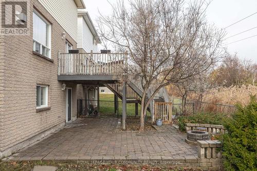 33 Veseli Court, Bradford West Gwillimbury, ON - Outdoor