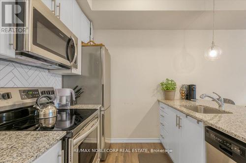 116 - 32 Fieldway Road, Toronto, ON - Indoor Photo Showing Kitchen With Stainless Steel Kitchen With Upgraded Kitchen