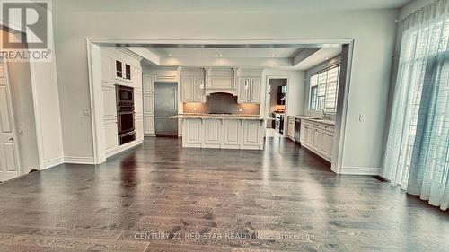 7263 Second Line W, Mississauga, ON - Indoor Photo Showing Kitchen