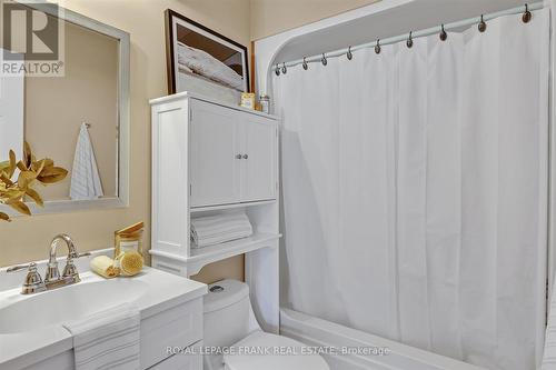 834 Kimberly Drive, Smith-Ennismore-Lakefield, ON - Indoor Photo Showing Bathroom