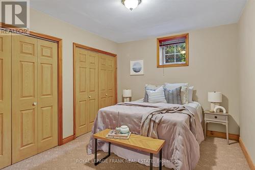 834 Kimberly Drive, Smith-Ennismore-Lakefield, ON - Indoor Photo Showing Bedroom