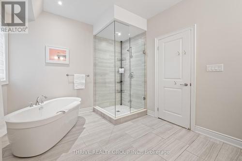 Primary Ensuite 5 Pc - 36 - 26 Lunar Crescent, Mississauga (Streetsville), ON - Indoor Photo Showing Bathroom