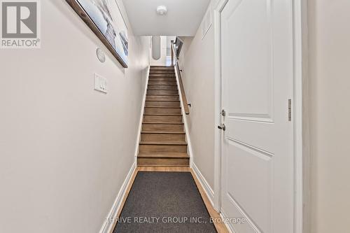 Foyer - 36 - 26 Lunar Crescent, Mississauga (Streetsville), ON - Indoor Photo Showing Other Room