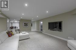 HUGE FAMILY ROOM - 