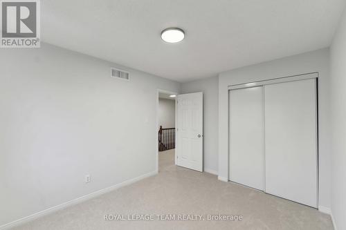 2634 Half Moon Bay Road W, Ottawa, ON - Indoor Photo Showing Other Room