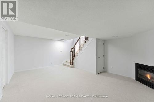 2634 Half Moon Bay Road W, Ottawa, ON - Indoor