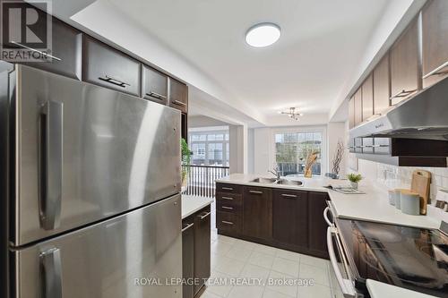 2634 Half Moon Bay Road W, Ottawa, ON - Indoor Photo Showing Kitchen With Double Sink