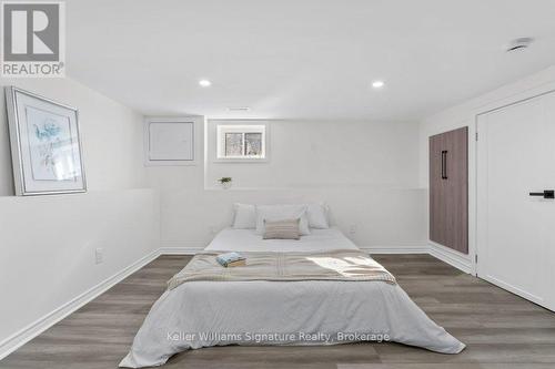 217 York Street, St. Catharines (452 - Haig), ON - Indoor Photo Showing Bedroom