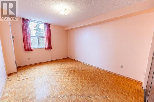 506 - 205 Hilda Avenue, Toronto, ON - Indoor Photo Showing Other Room