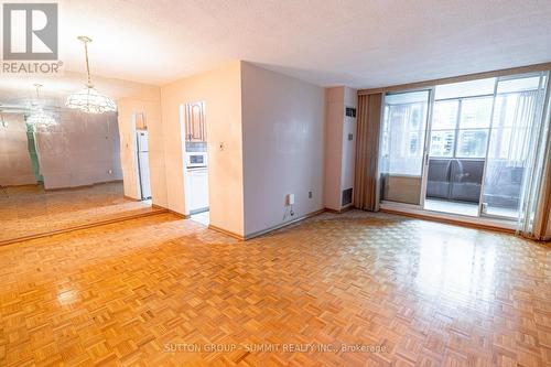 506 - 205 Hilda Avenue, Toronto, ON - Indoor Photo Showing Other Room