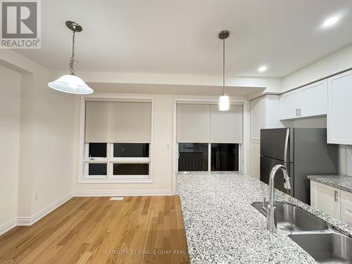 38 Lake Trail Way, Whitby, ON - Indoor Photo Showing Kitchen With Double Sink With Upgraded Kitchen