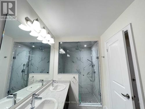 38 Lake Trail Way, Whitby, ON - Indoor Photo Showing Bathroom